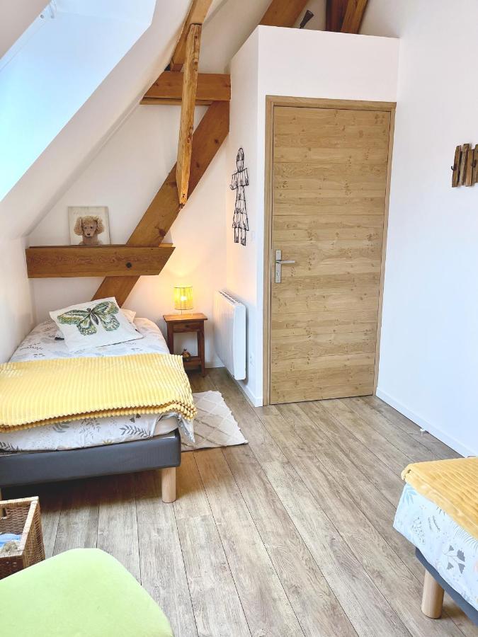 Aux 2 Girouettes Bed and Breakfast Merville  Exteriör bild