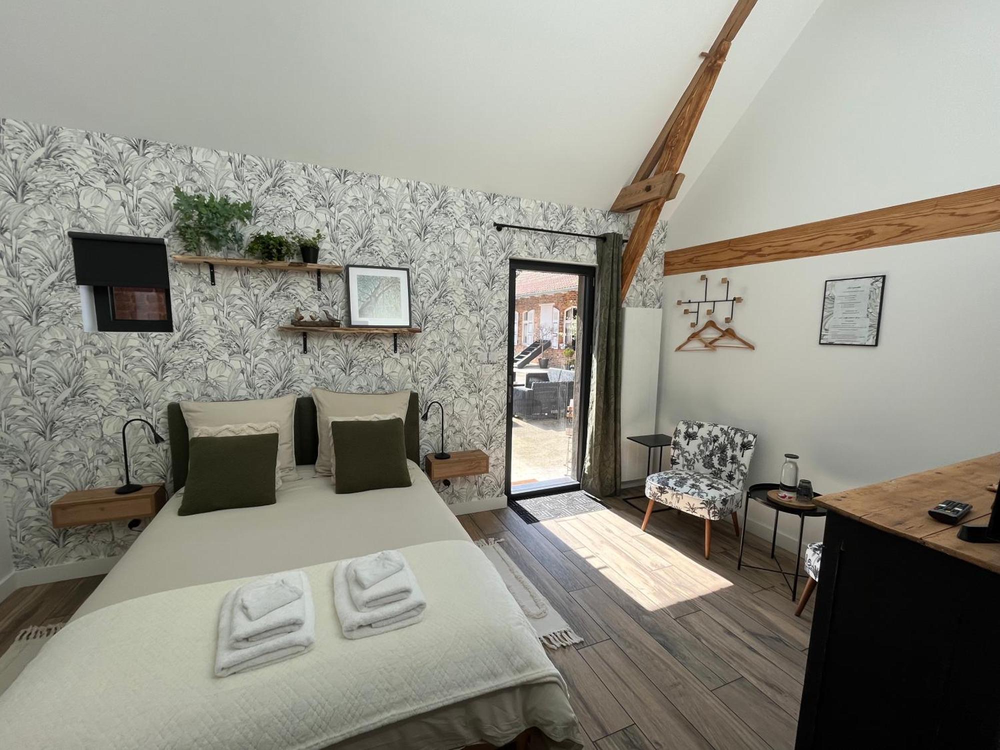 Aux 2 Girouettes Bed and Breakfast Merville  Exteriör bild